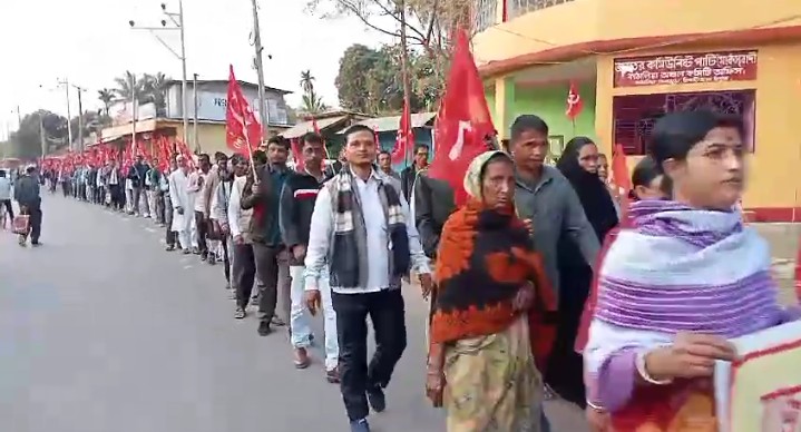 কাঁঠালিয়ায় সিপিআইএম-এর মিছিল ও সভা, রাজ্য সরকারের সমালোচনায় মুখর নেতারা